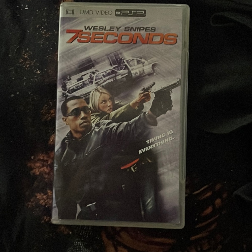 7 seconds PSP movie